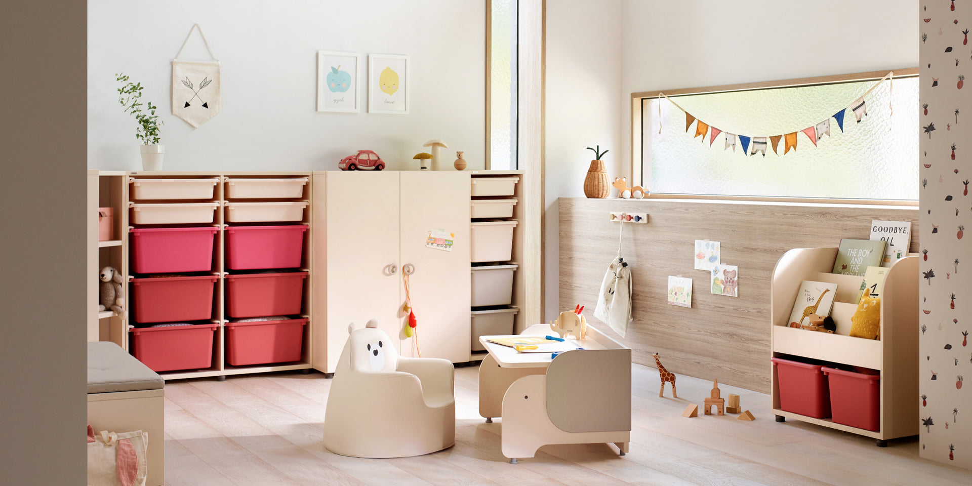 Iloom Eddi Kids 3-Story Bookshelf 1200W main image 1